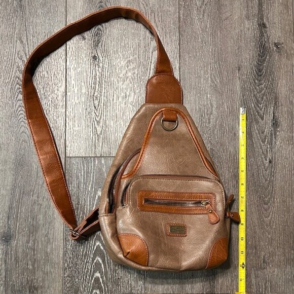 White Mountain Handbags - White Mountain Sling Pack Crossbody Bag In Brown